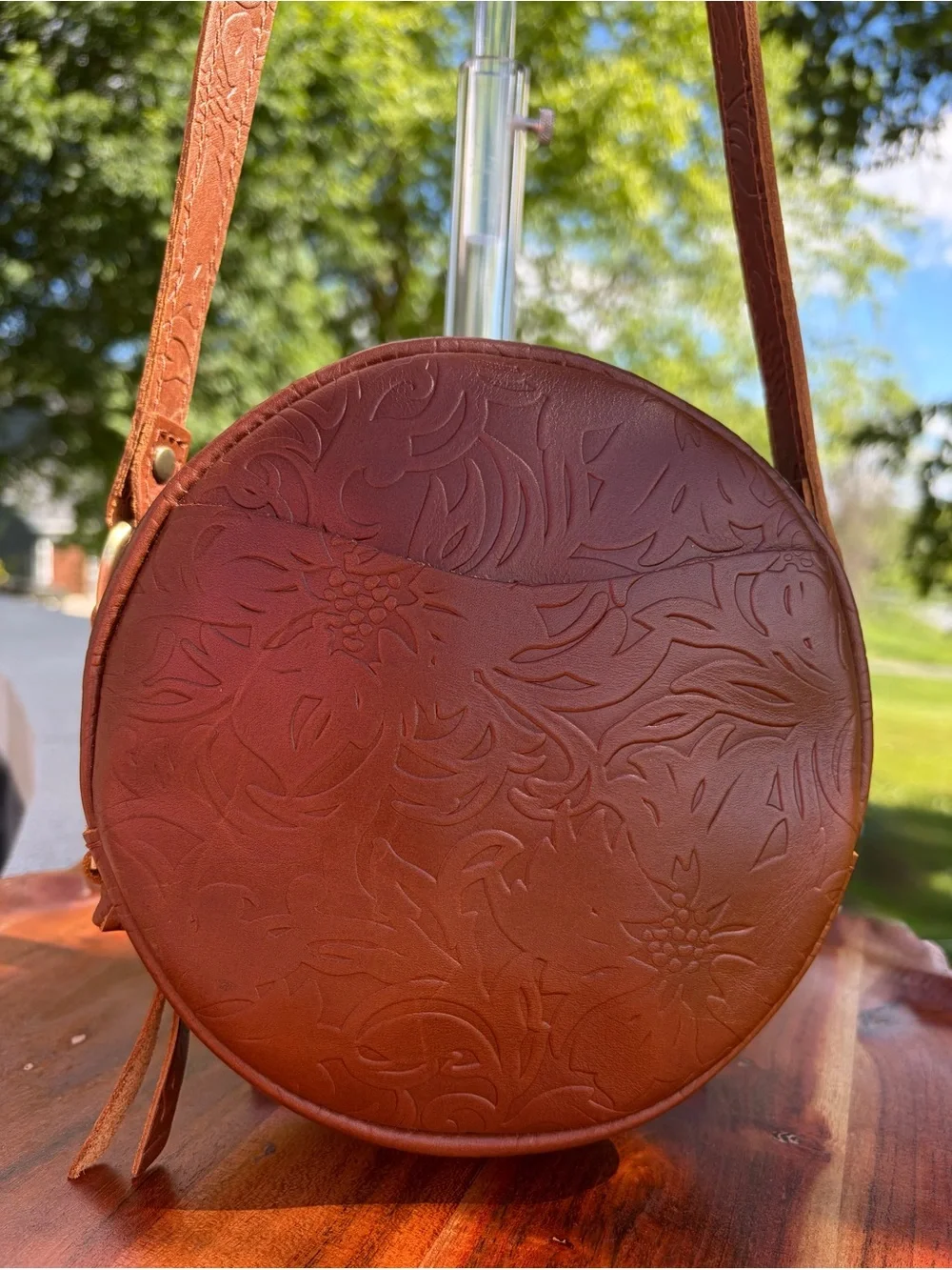 Portland Leather Meadow Embossed Small Circle Crossbody Like New